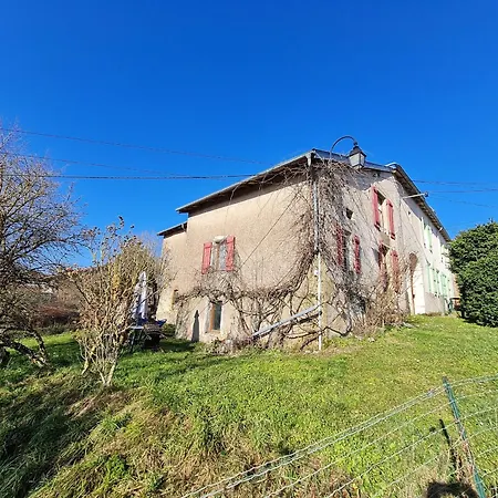 Holiday home De Charme Dans Ferme Lorraine Avec Jardin Clos, A Proximite De Sentiers Et Base De Loisirs - Fr-1-584-32