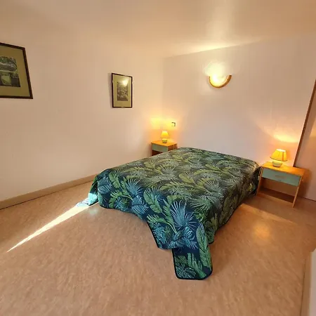Holiday home De Charme Dans Ferme Lorraine Avec Jardin Clos, A Proximite De Sentiers Et Base De Loisirs - Fr-1-584-32 *